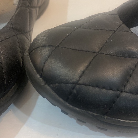 Youth Land’s End Quilted Velcro Shoes - Picture 7 of 16